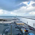 In Near The * Nieuwpoort