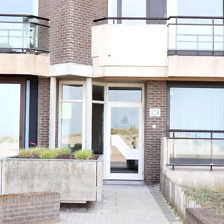In With Balcony Apartment